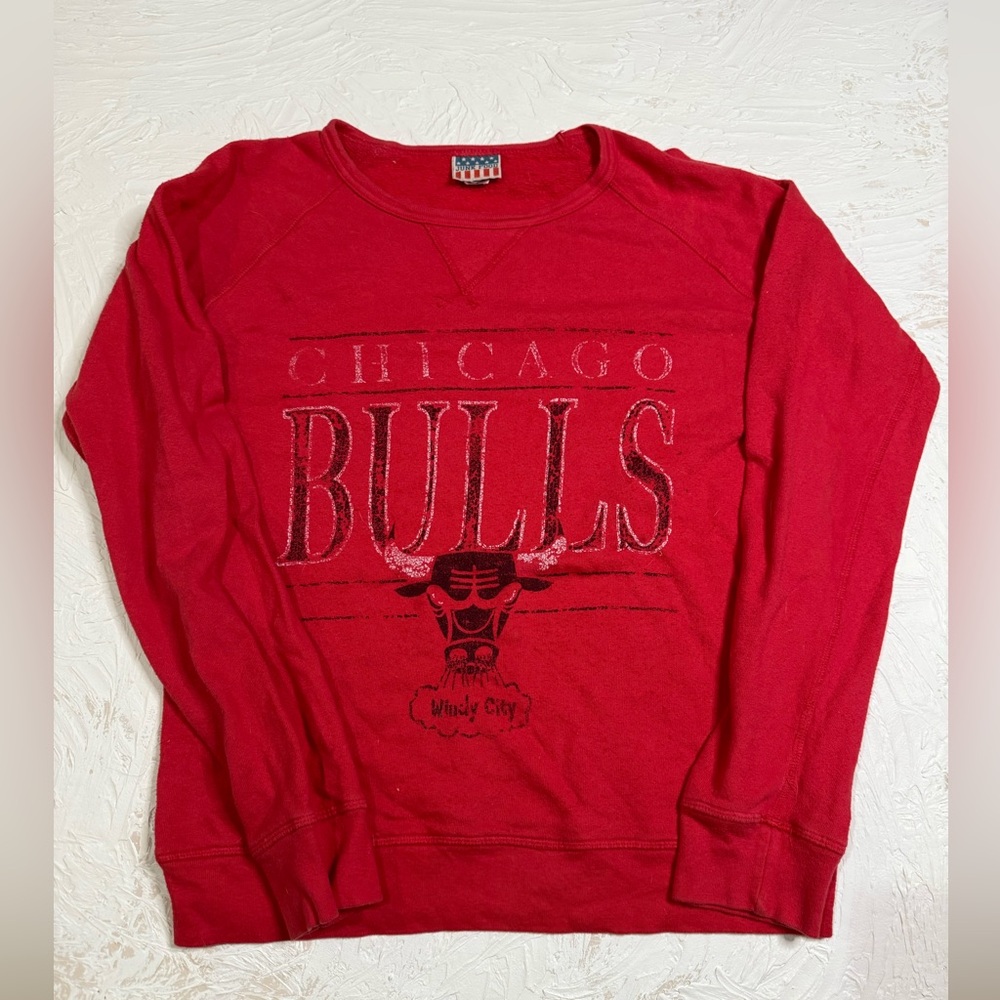 JUNK FOOD Retro Chicago Bulls Sweatshirt